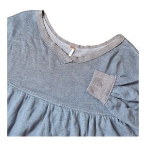 Free People Oversized Peplum Hem Long Sleeve Top Blue Raw Edge Women's‎ XS